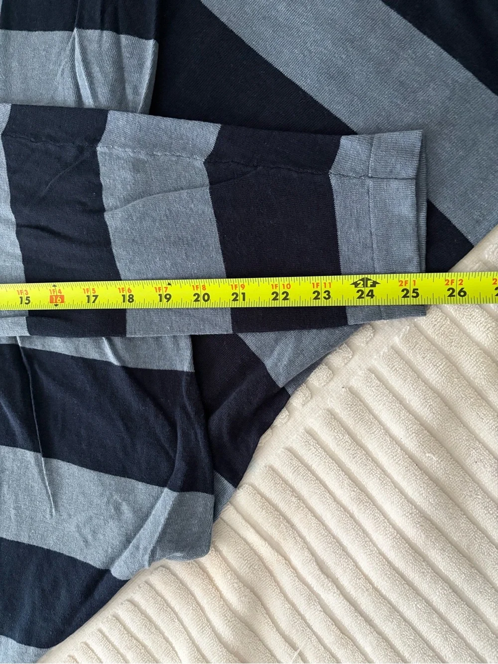 Banana Republic Men’s Black and Gray Wide-Stripe Crewneck Sweater